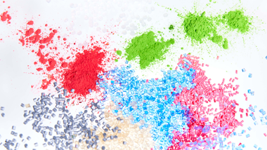 Plastic pellets and powders as different bulk material types