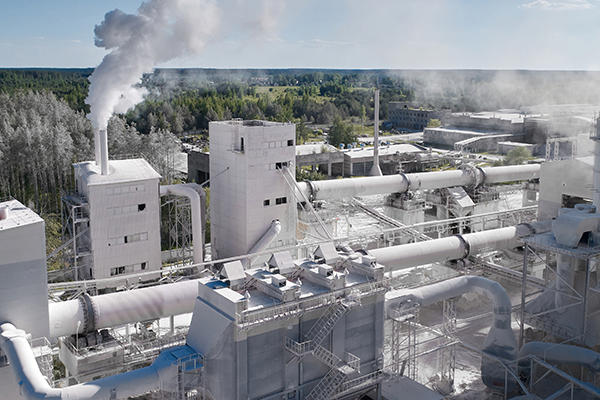 Ofen-Gasfiltrationsanlage in Silica-Produktkomplex
